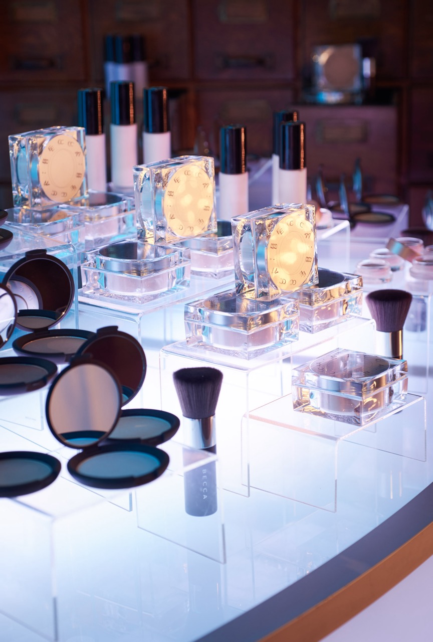 Glow Glossary · Becca · 2016